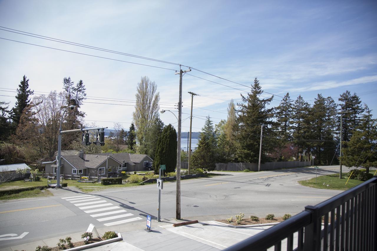 Pacific Point Market And Suites Powell River Dış mekan fotoğraf
